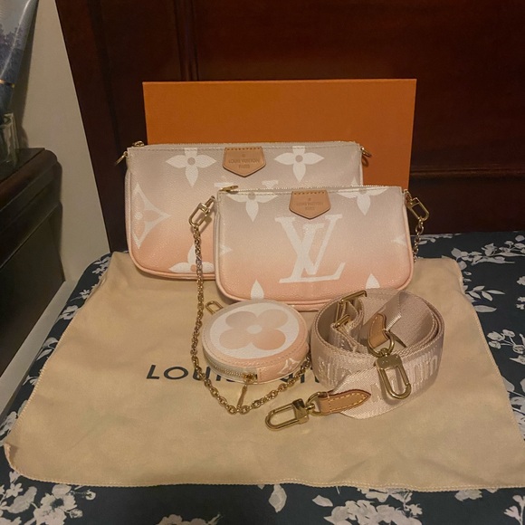 Limited edition Louis Vuitton  by The Pool Multi Pochette Accessoires - Picture 3 of 13